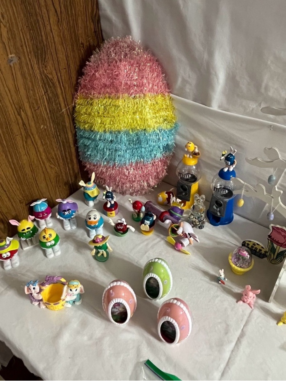 Easter Collection - Picture 3 of 4